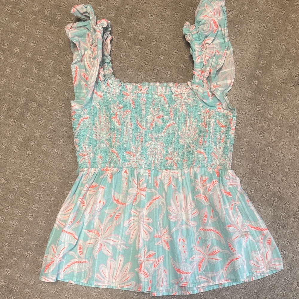 Vineyard vines Cay Floral smocked top size small